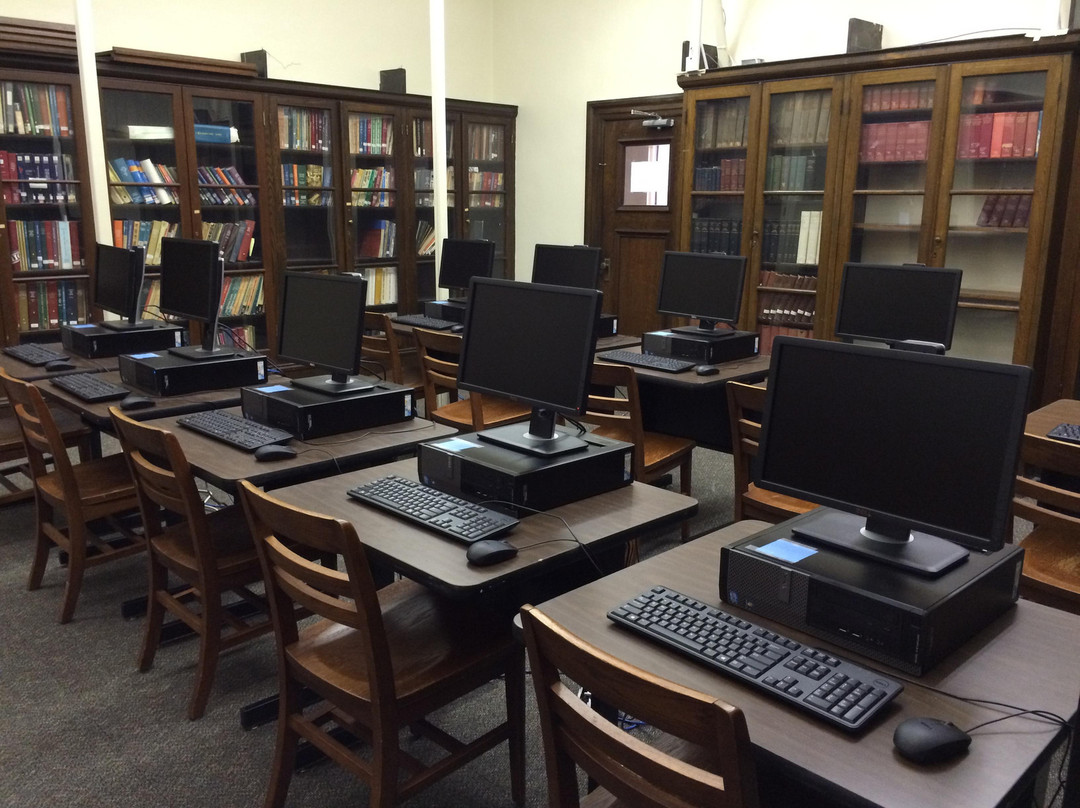 Trenton Free Public Library景点图片