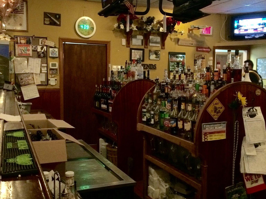 East Granby餐馆和美食-J & G Restaurant & Lounge