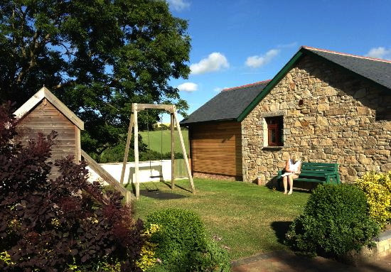 Tregamere Barton Farm Cottages