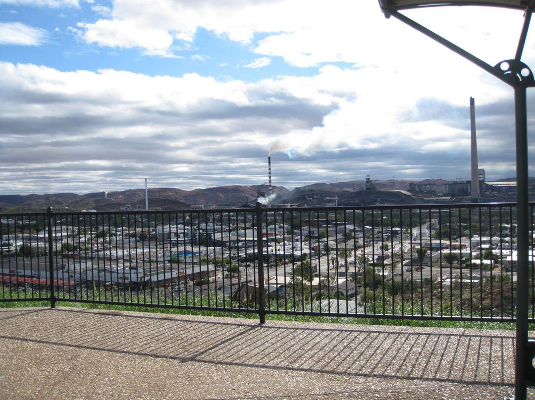 Mount Isa City Lookout景点图片