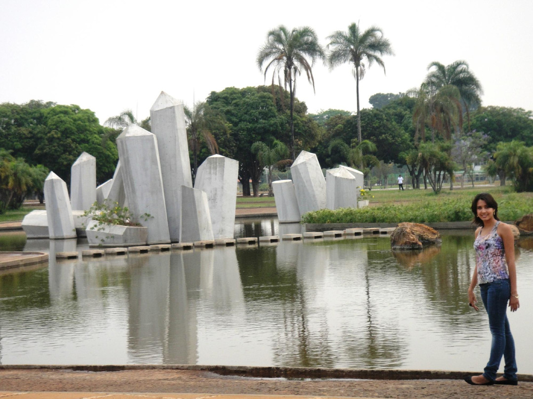 Praca dos Cristais-巴西利亚必去景点