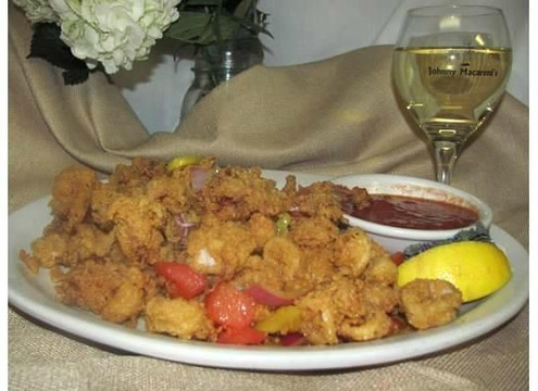 East Bridgewater餐馆和美食-Johnny Macaroni's