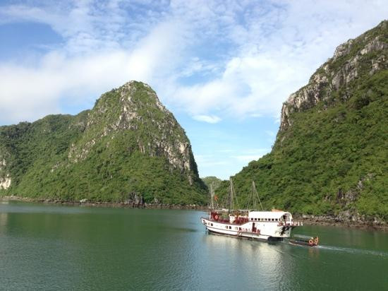Bai Tu Long Bay-下龙湾必去景点