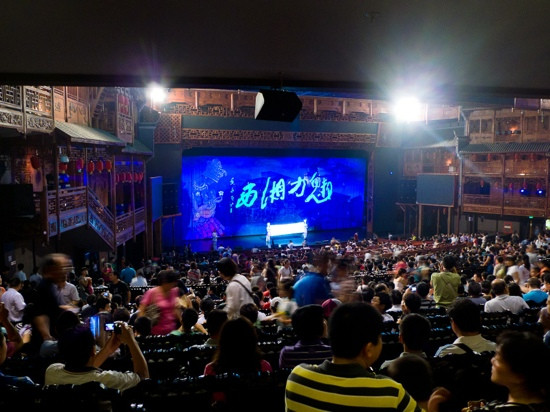 魅力湘西大剧院-张家界市必去景点