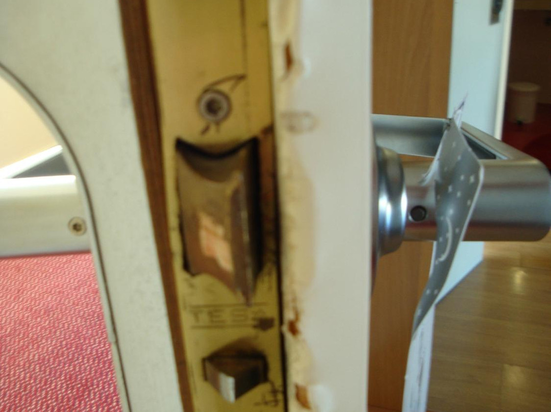 Solar Dos Canavarros主图