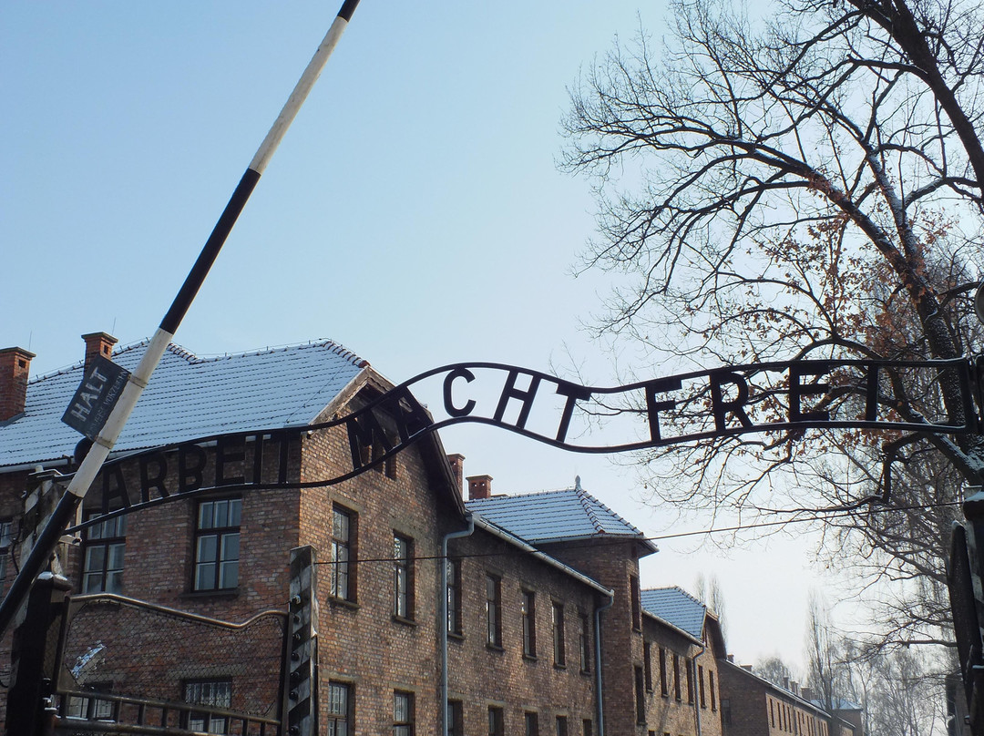 Auschwitz-Krakow Tours-克拉科夫必去景点