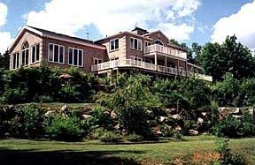 Domaine de L'Etang Bed and Breakfast-官方