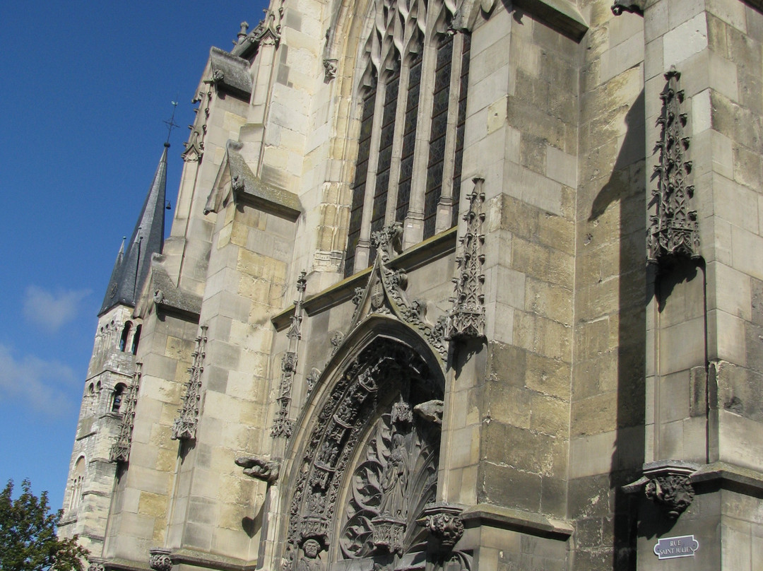 Basilique Saint-Remi-兰斯必去景点