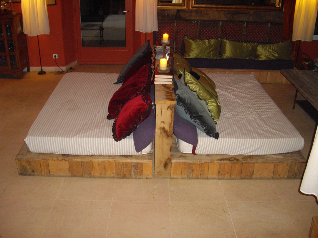 Comptoir Saint-Hilaire主图
