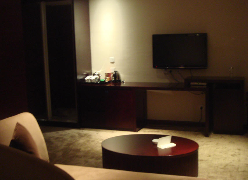 七彩国际大酒店主图