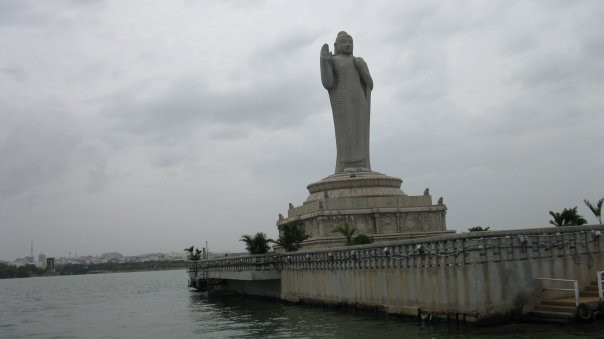 Hussain Sagar Lake景点图片