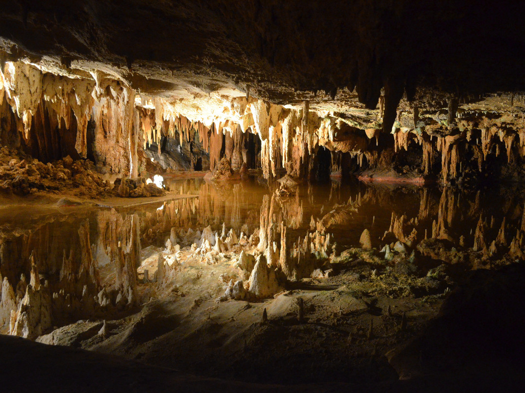 Luray Caverns-卢雷必去景点