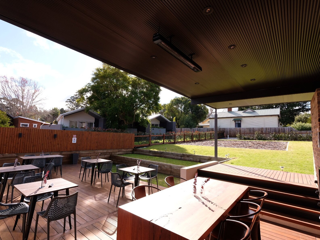 彭伯顿餐馆和美食-Jaspers Bar