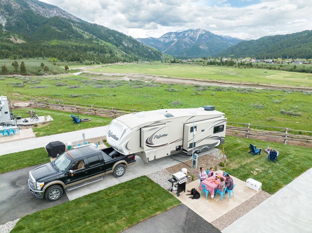 Alpine Valley Rv Resort