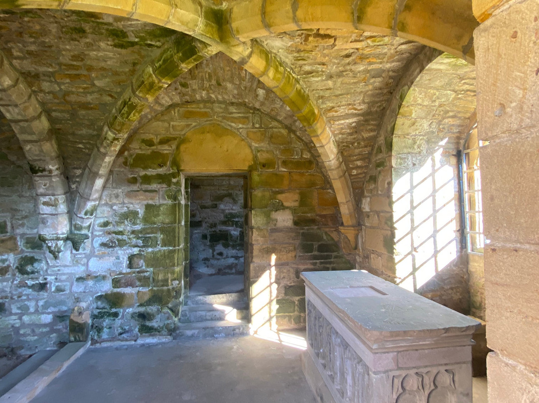 Kinloss Abbey-Kinloss必去景点