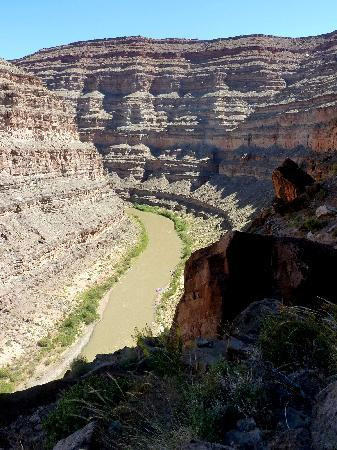 Wild Expeditions-布拉夫必去景点