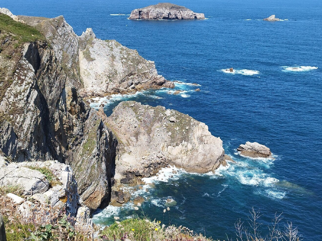 Faro de Cabo Penas景点图片