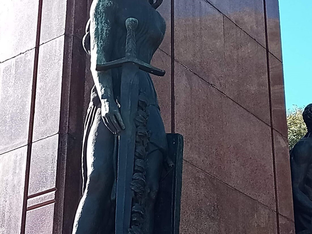 Monumento al General Carlos Maria de Alvear-布宜诺斯艾利斯必去景点