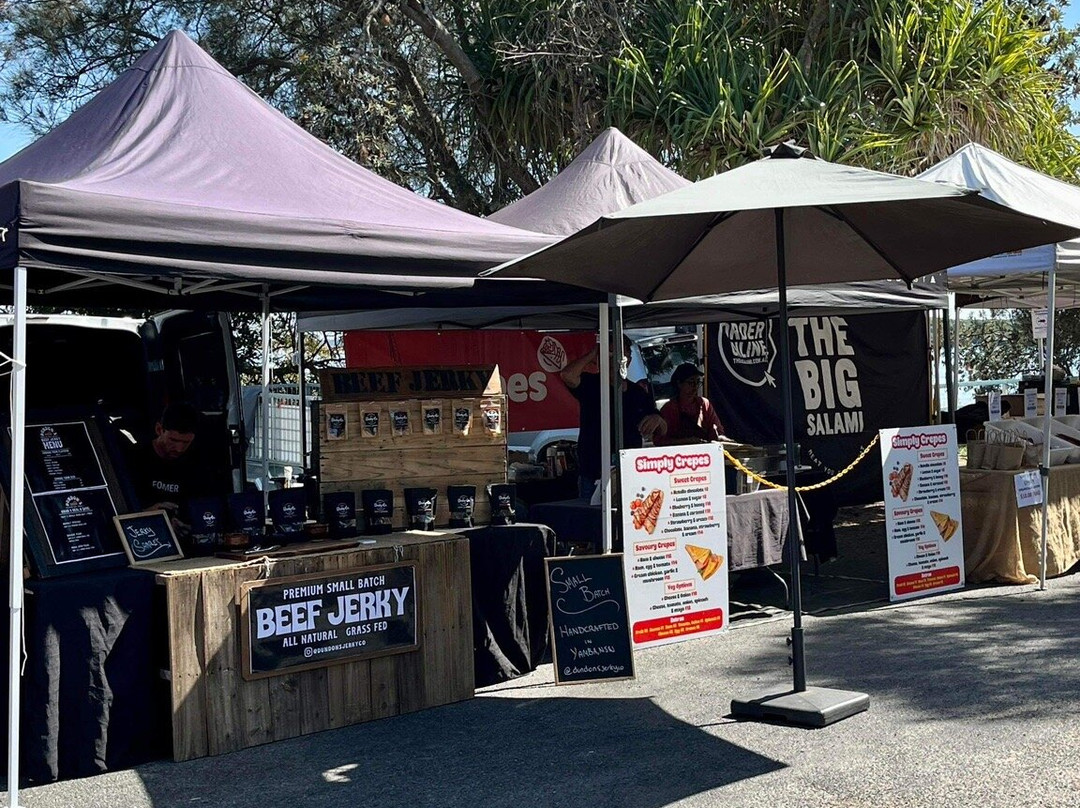 Yamba River Markets景点图片