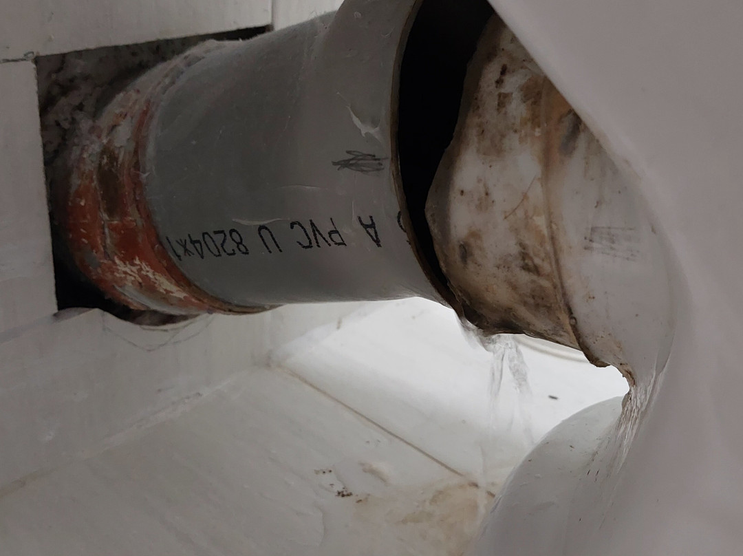 Silver Beach Hotel主图