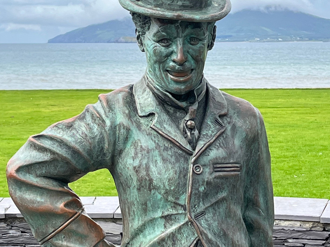 Charlie Chaplin Statue-Waterville必去景点