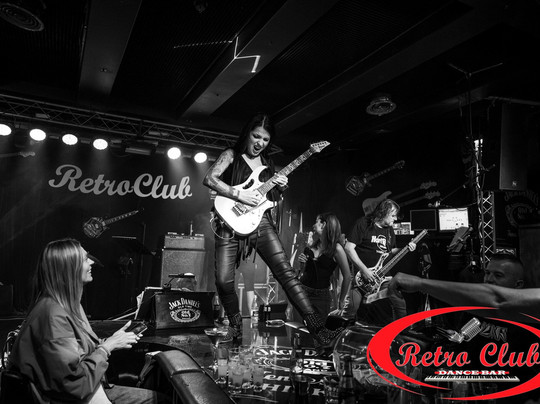 Retro Club-瓦尔纳必去景点