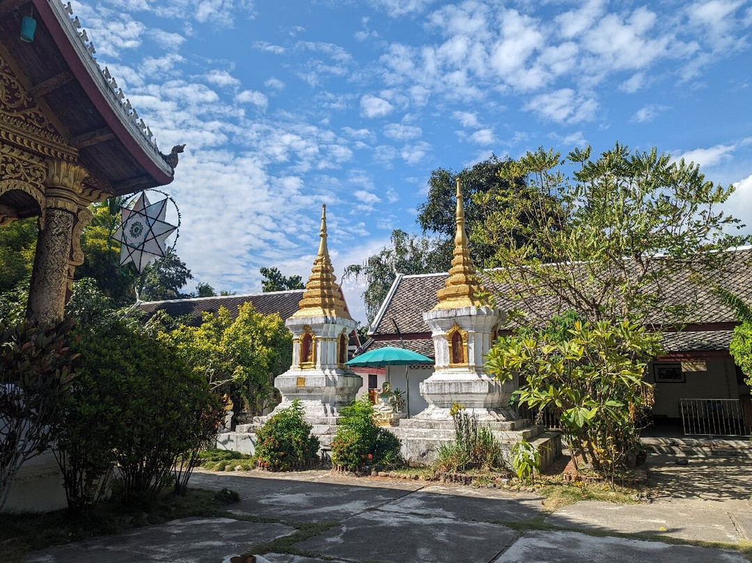 Orange Robe Tours-琅勃拉邦必去景点