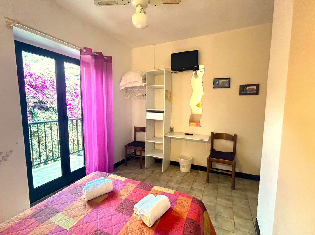 Hotel Le Bon Accueil主图