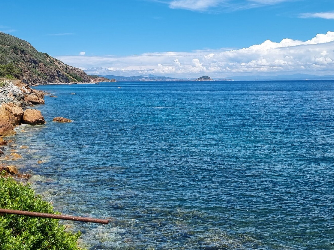 Spiaggia Del Portello景点图片
