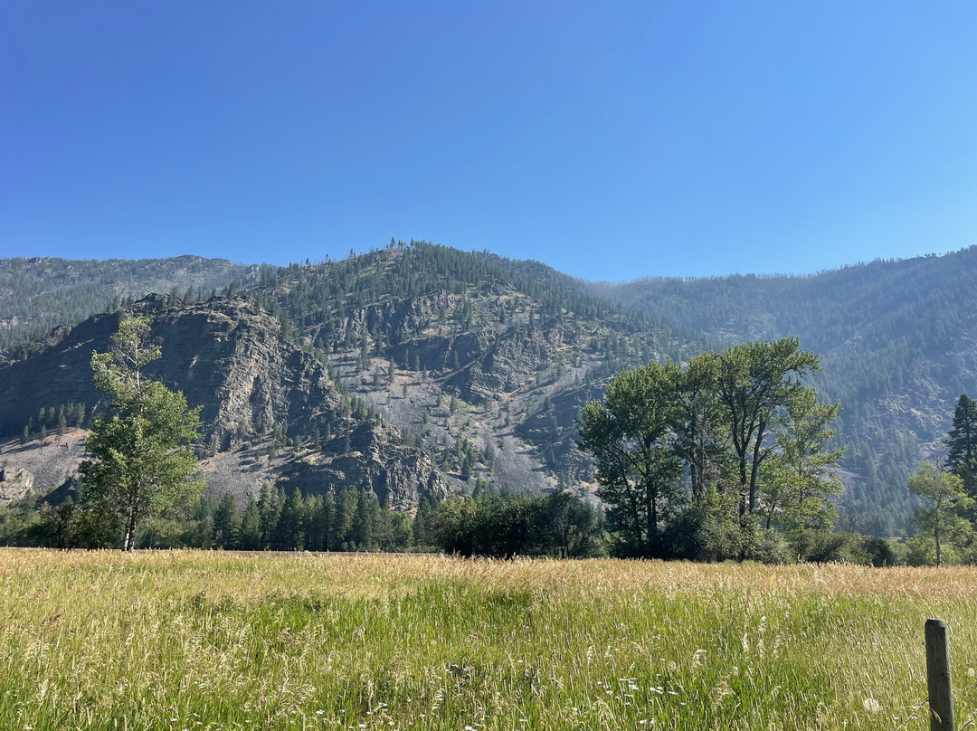 Rocky Point Ranch主图