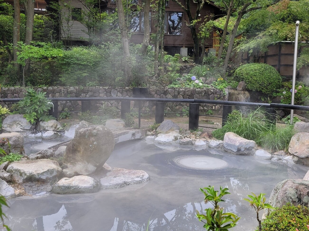 Oniishibozu Jigoku-别府市必去景点