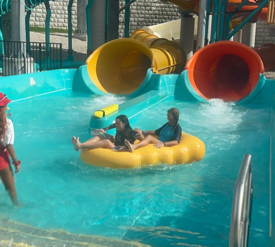 Rapids Water Park景点图片