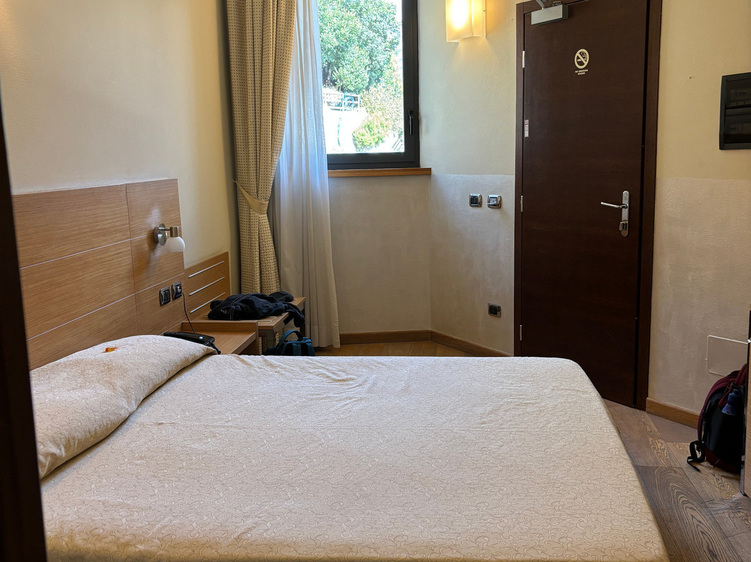 Hotel Lovere Resort & Spa主图
