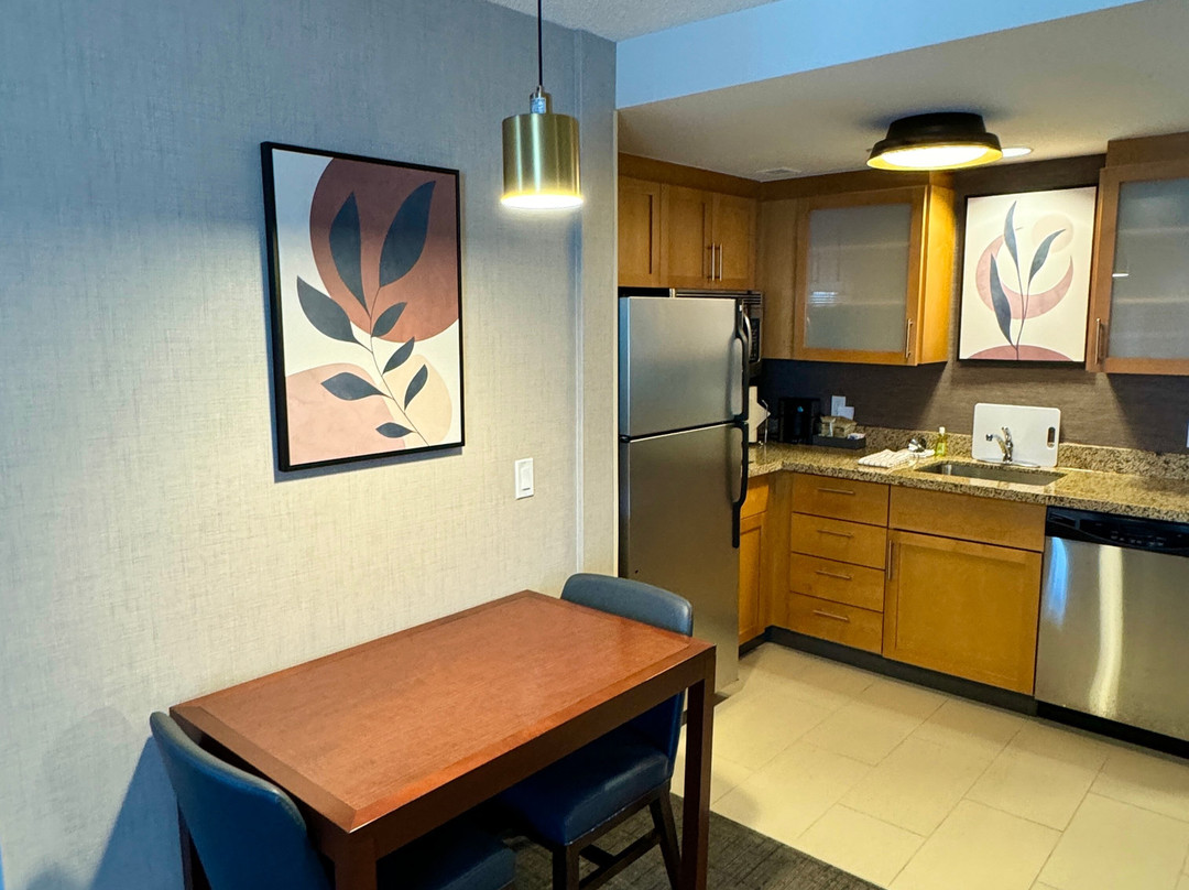 Residence Inn by Marriott Calgary Airport主图