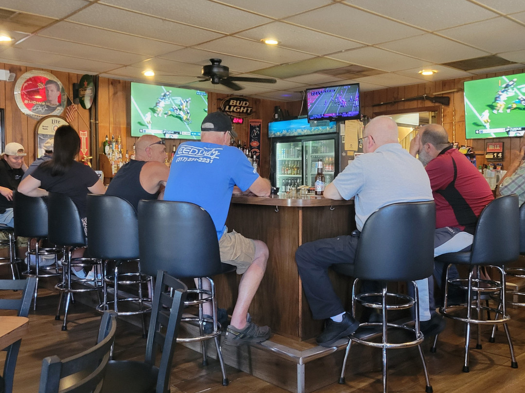 Wagon Wheel Bar & Grill