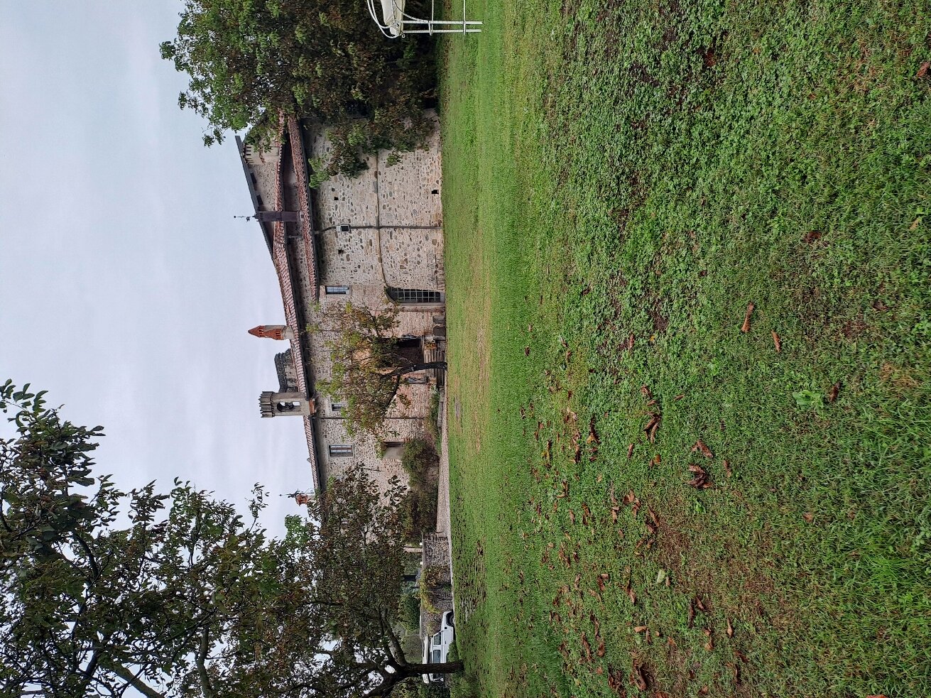 Castello Cernusco Lombardone-官方