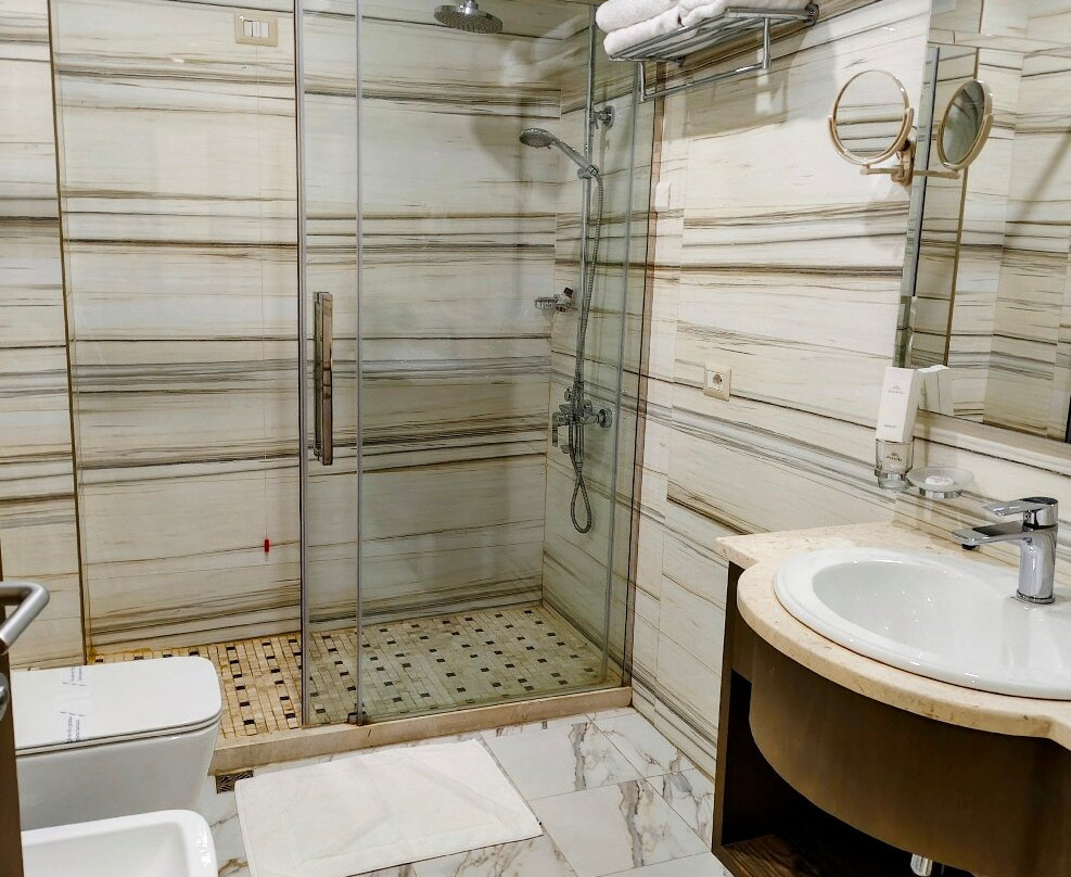 Doanesia Premium Hotel & Spa主图