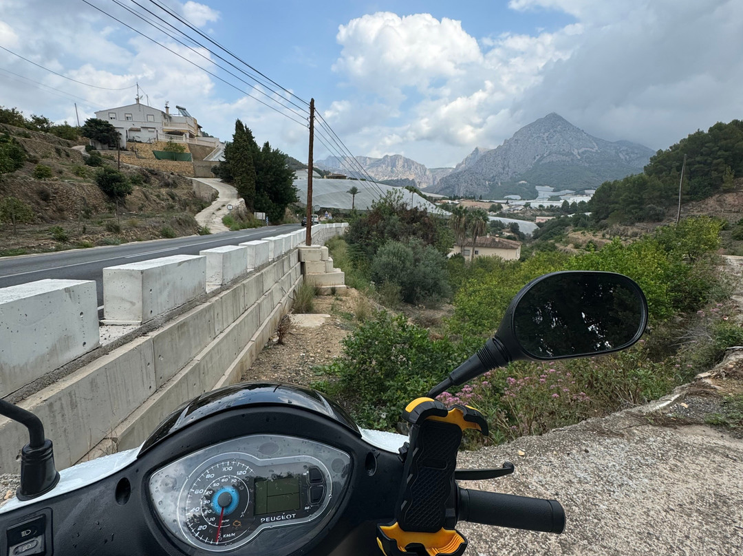Blue Bike Rental & Tours-阿利坎特省必去景点