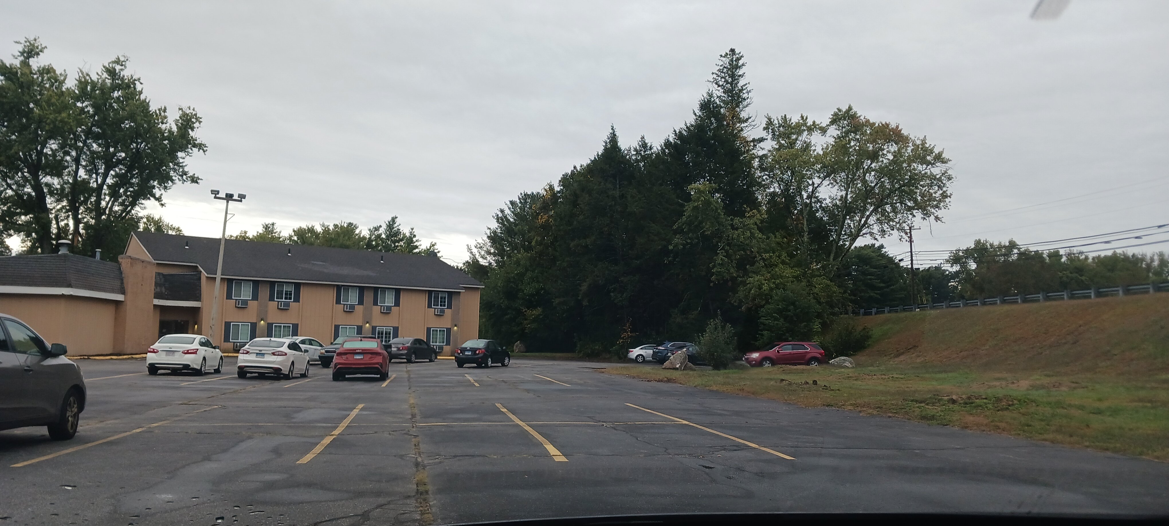 Motel 6 Putnam, CT-浴室