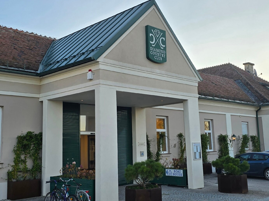 Diamond Country Club主图