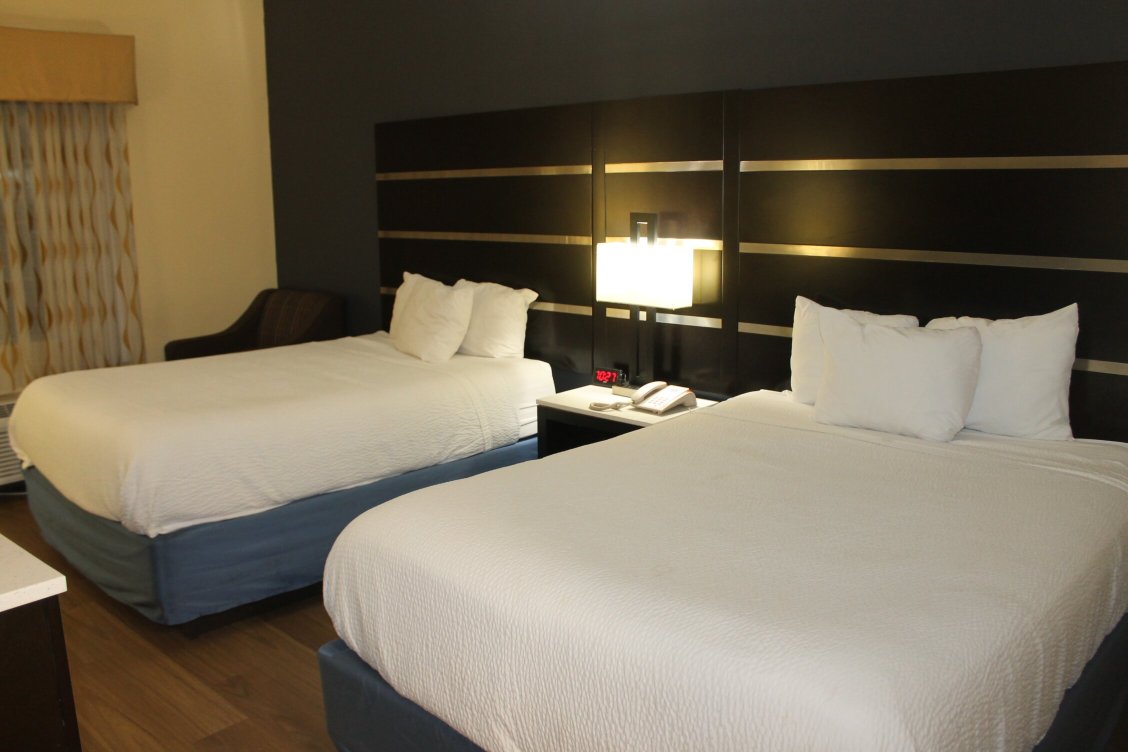 巴德湖戴斯酒店-客卧