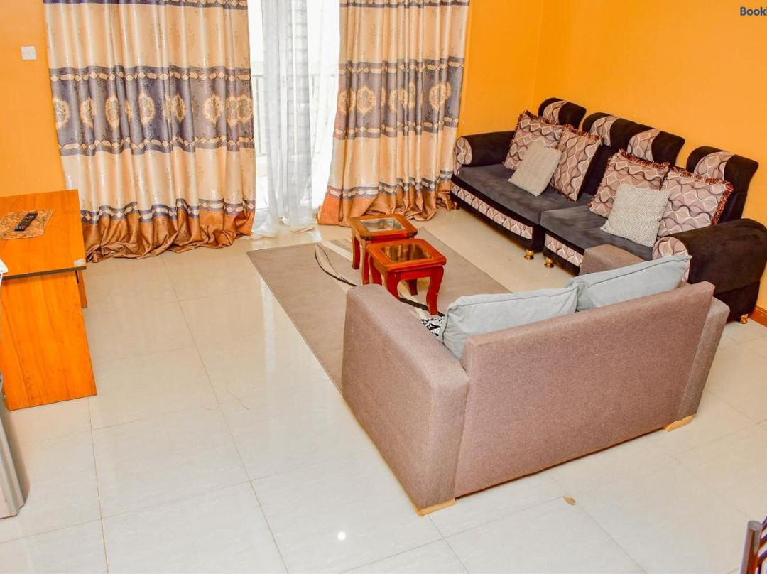 Apex Furnished Apartments主图