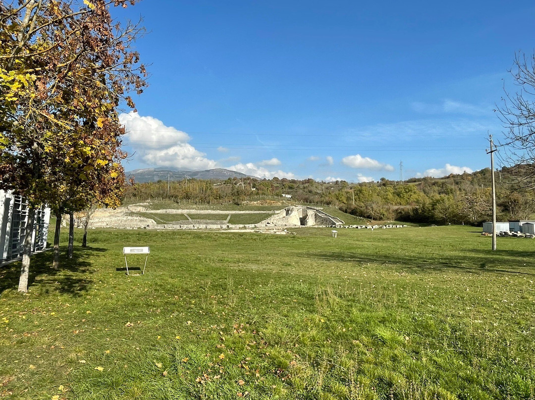 Area Archeologica di Amiternum景点图片