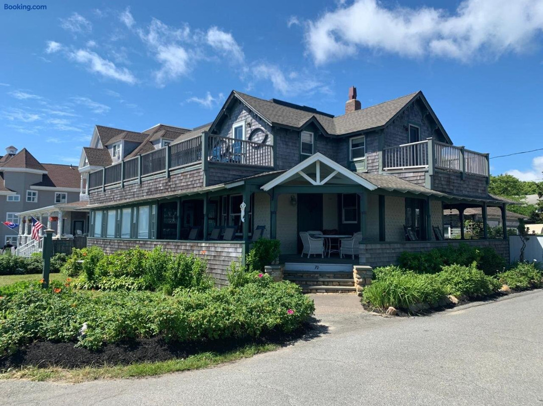 Capricorn Beach House