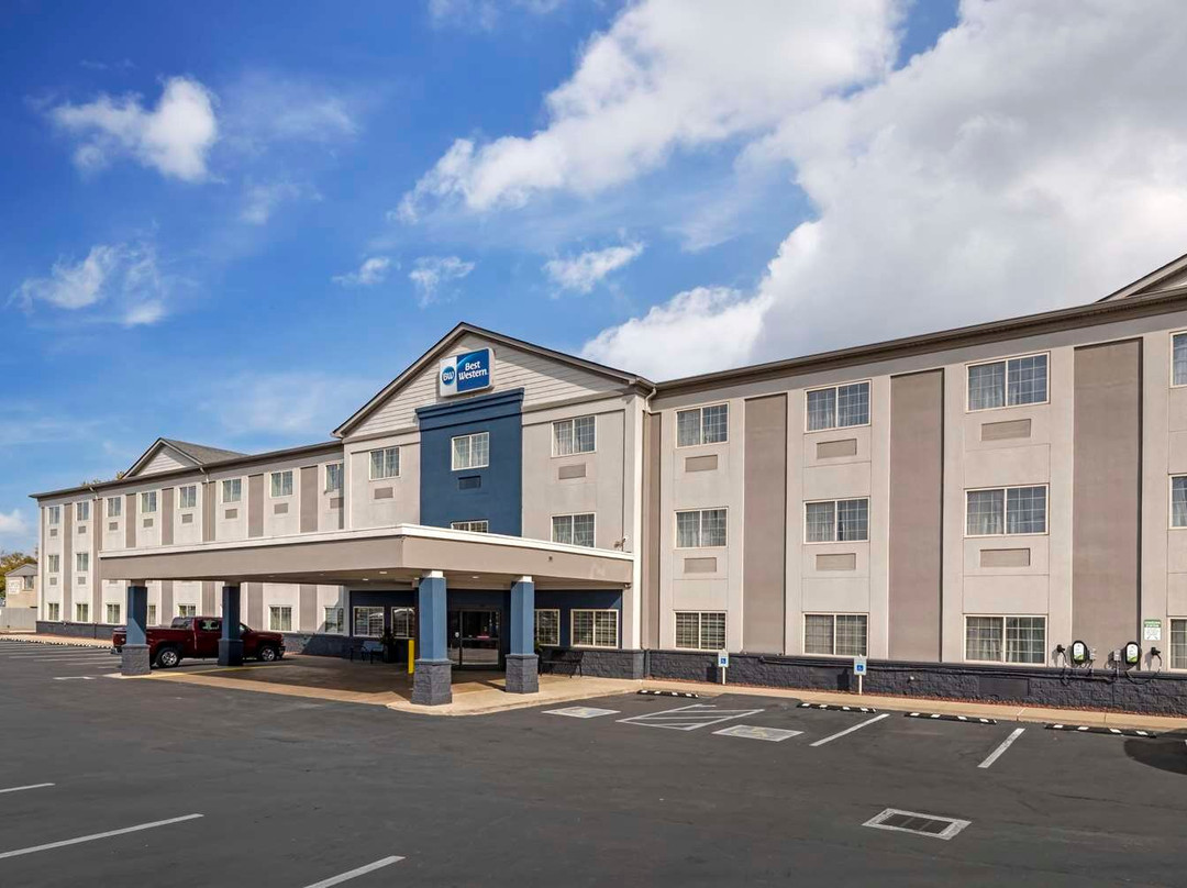 Surestay Plus By Best Western Louisville Airport Expo