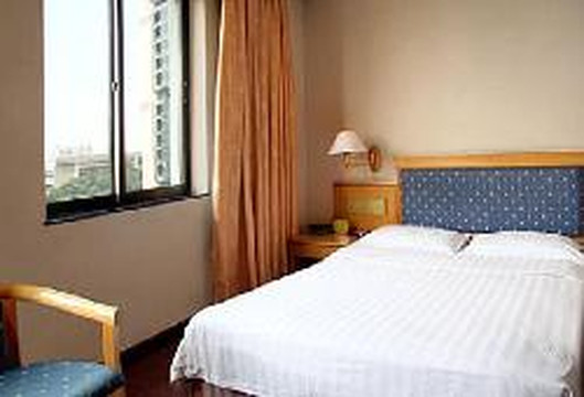 新华大酒店主图