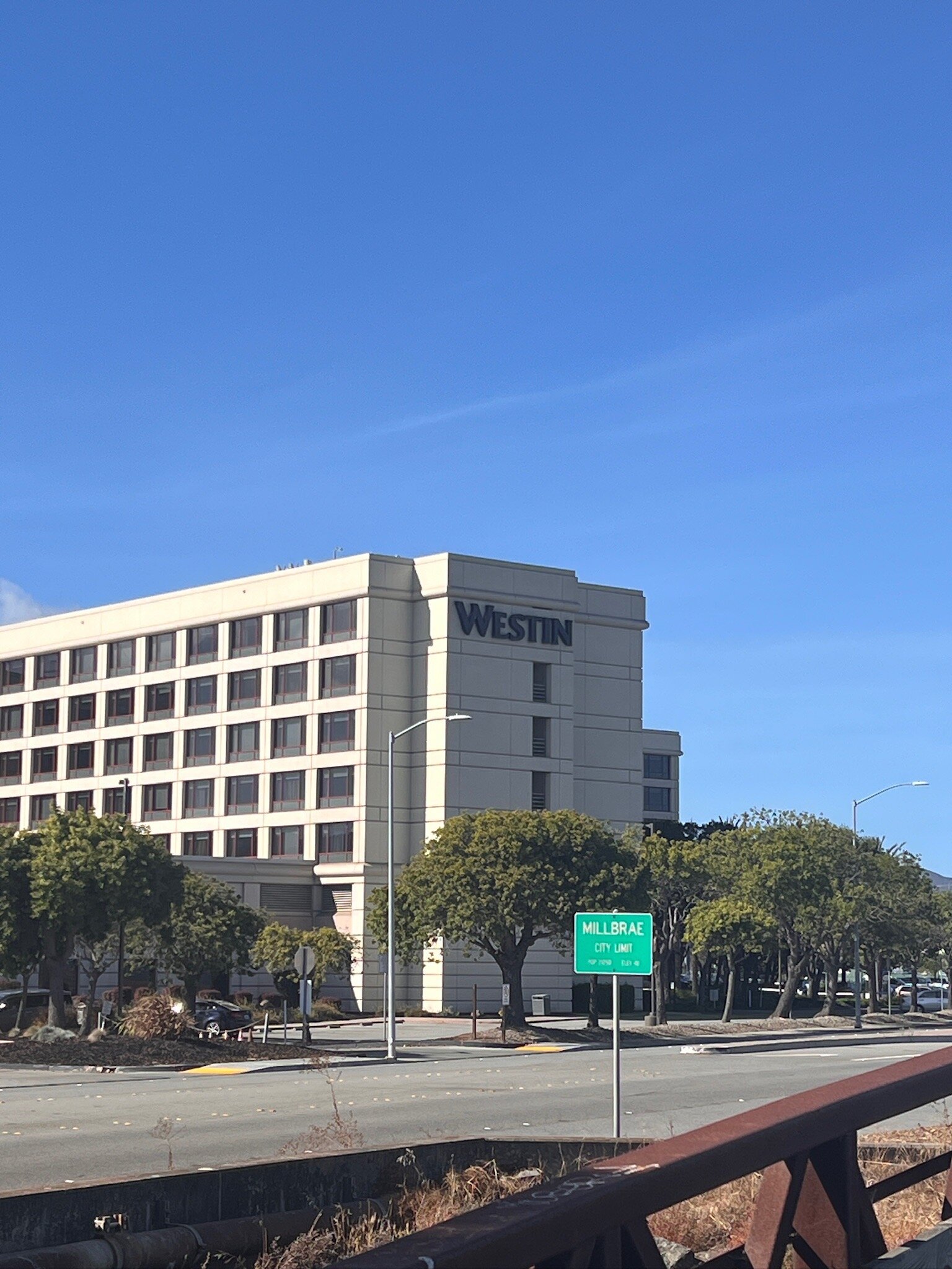 旧金山机场威斯丁酒店-官方