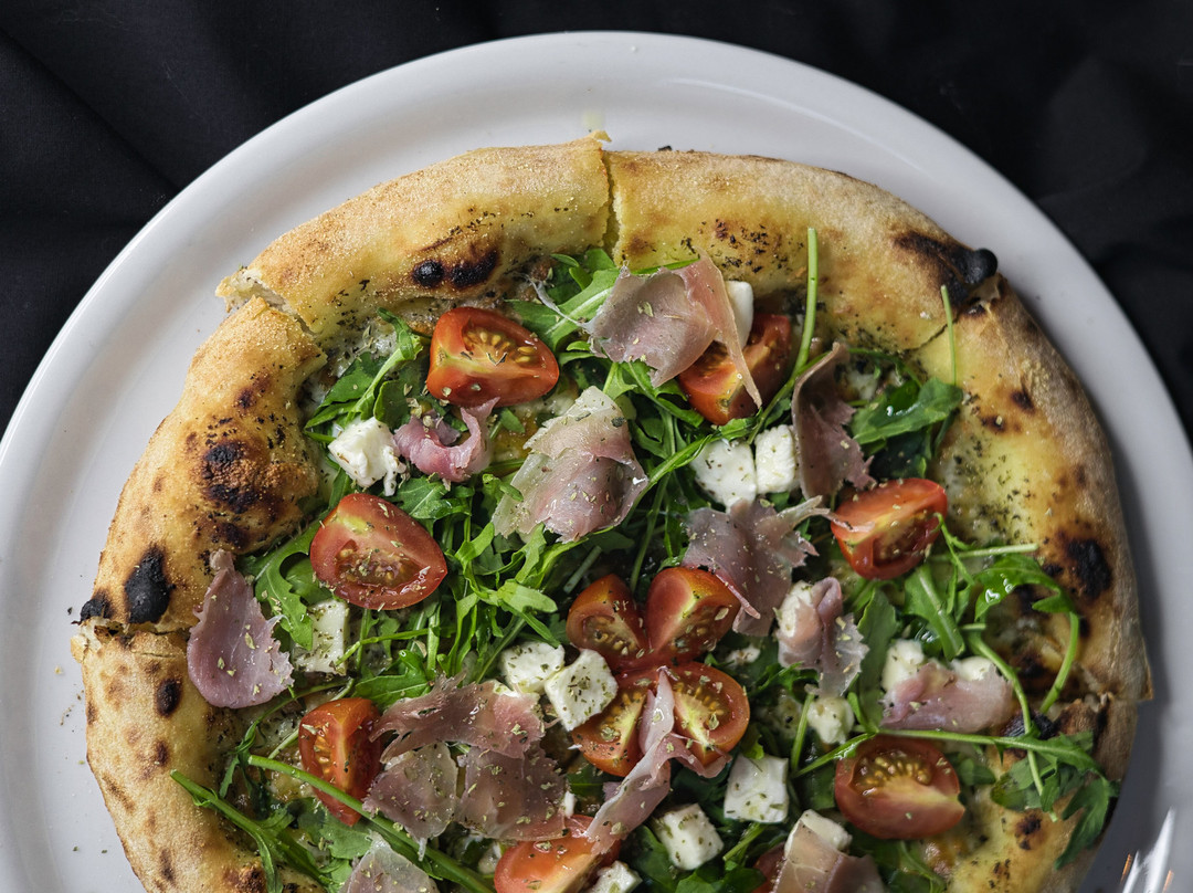 Pavao Restaurant & Pizzaria