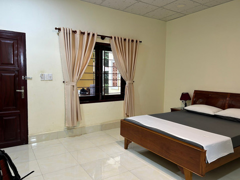 Nguyet Que Homestay & Tours