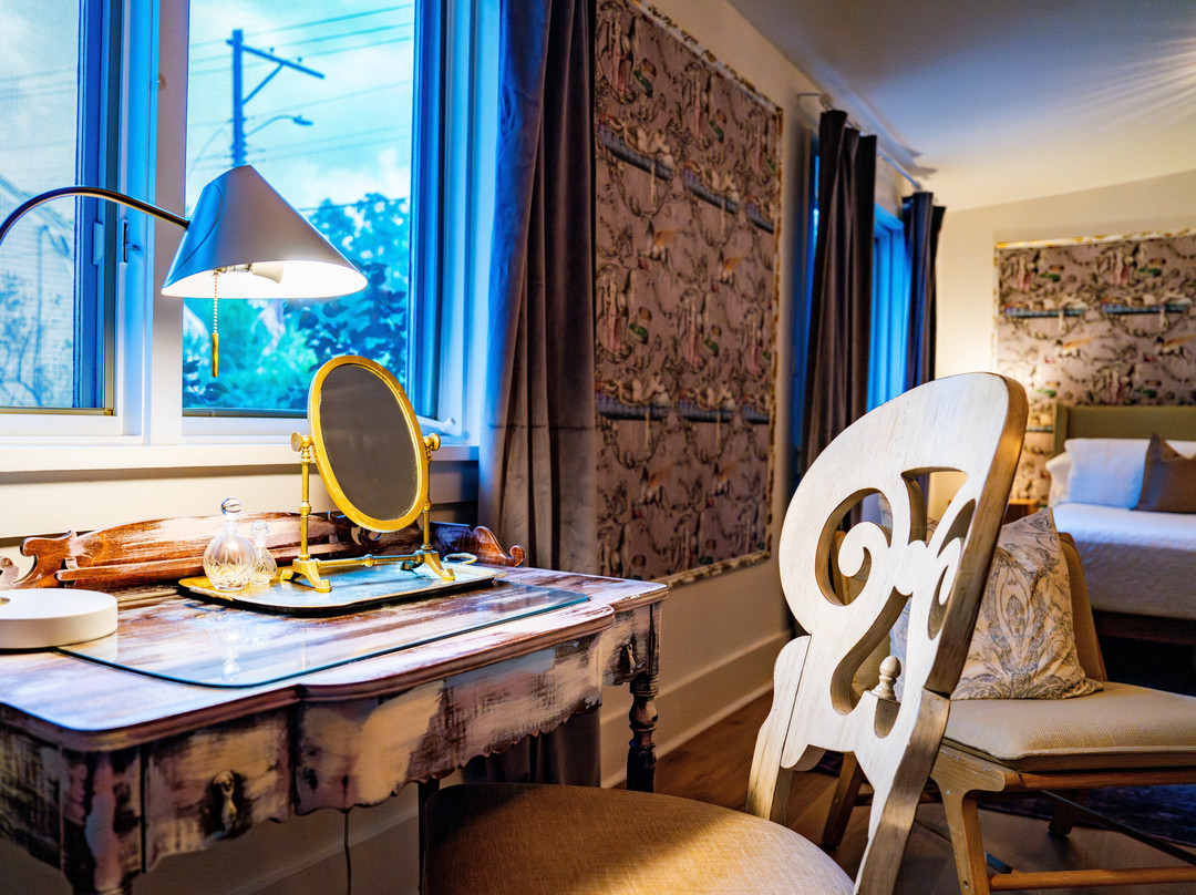 Twin Gables Of Woodstock主图